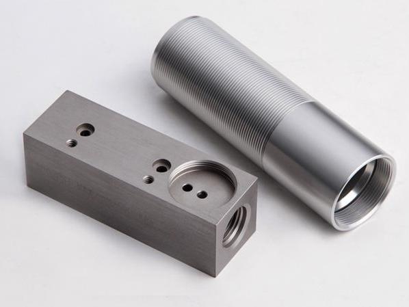 工業鋁型材深加工 cnc加工鋁型材 銑切、打孔、攻絲
